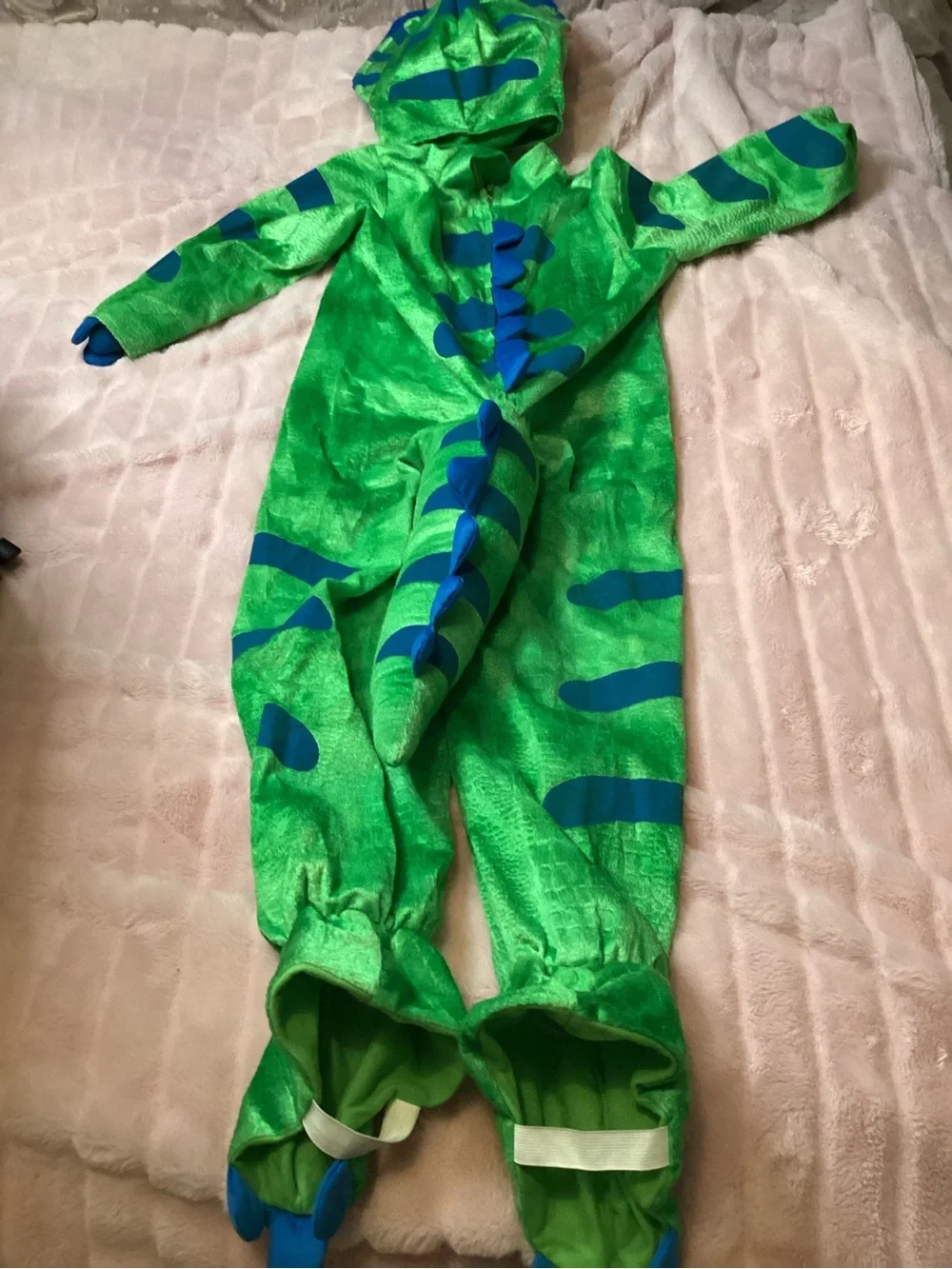 Spooktacular Creations playful green